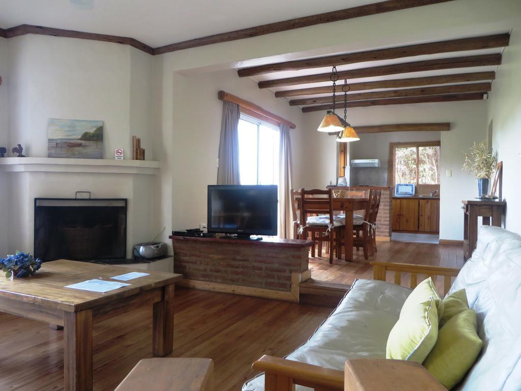 Acacias Country Club Villa Сиера де ла Вентана Стая снимка